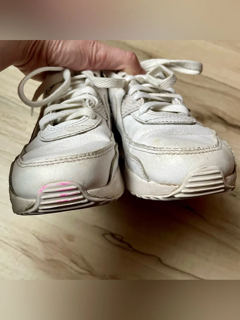 Nike White Air Max Leather Sneakers children’s size 1.5 Y